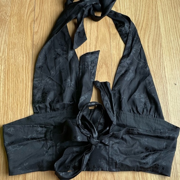 LIONESS Le Paris Halter Tie Button Up Top - Picture 11 of 16